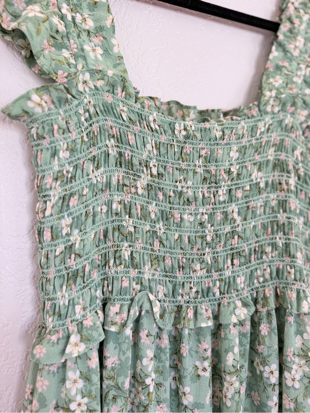Max Studio Mint Green Floral Maxi Dress - Picture 5 of 7